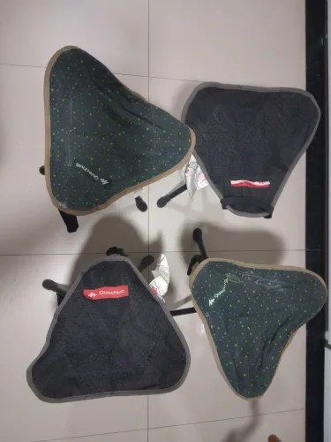 Kit com 4 Bancos Tripé de Acampamento Quechua