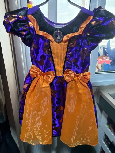 Vestido Minnie Halloween - comprado na Disney