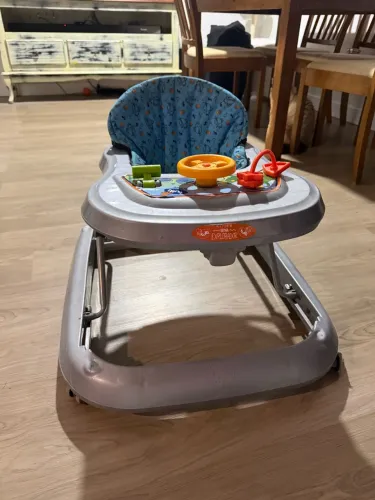 Andador de bebê