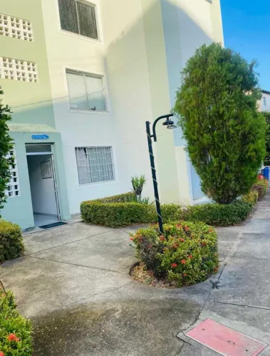 Apartamento no bairro Farolândia próximo á unit [1076]