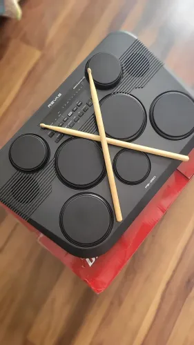 Bateria eletrônica REVAS II