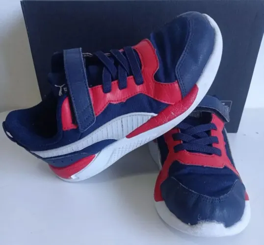 Lote de tênis infantil Nike e Puma