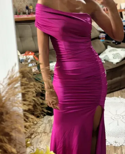 Vestido longo rosa fúcsia