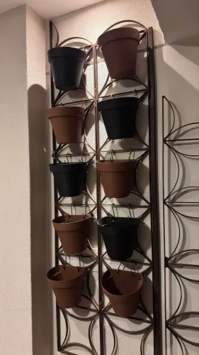 Parede de vasos para jardim vertical