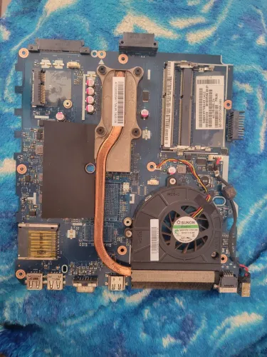 Placa-mãe Asus K43U (LA-7321P) + Cooler ACEITO OFERTAS e Dissipador
