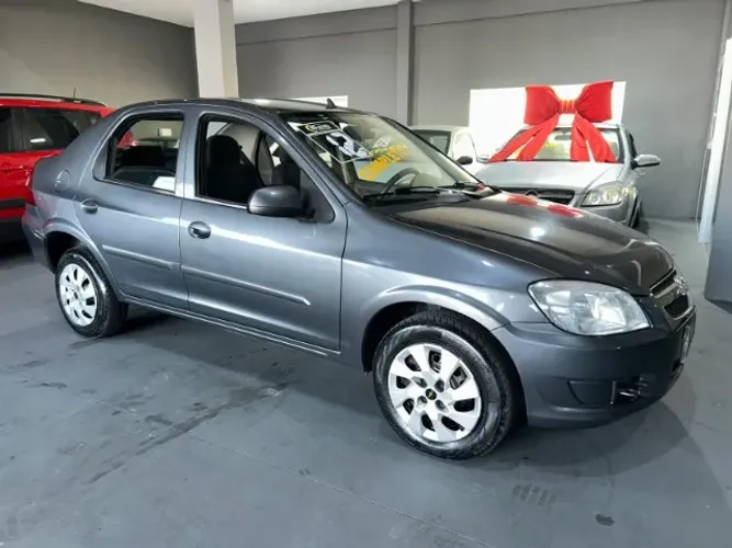 Chevrolet Prisma Sed. Maxx/ LT 1.4 8V Econof. 4P 2012