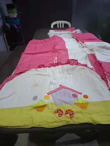 Kit de berço 5 peças nunca usado 35,90/ Ler descrição antes de chamar
