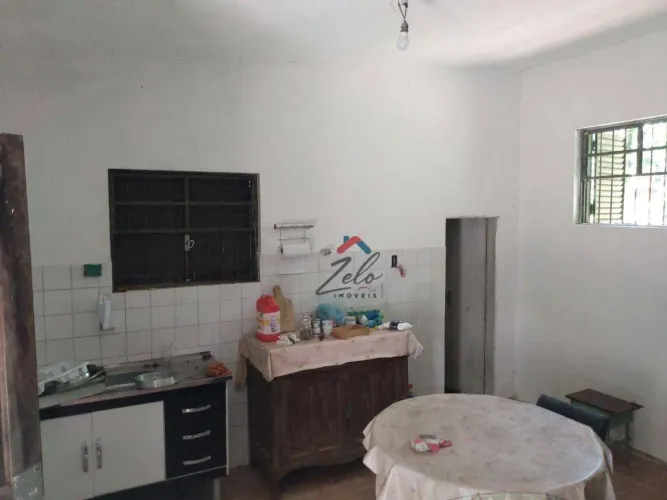 Chácara com 2 dormitórios à venda, 3000 m² por R$ 350.000,00 - Chácara Ivoturucaia - Campo