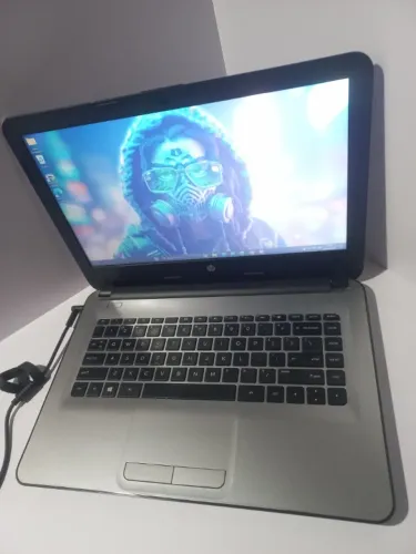 Notebook HP Pavilion 4GB RAM 256GB SSD + 32GB SSD Windows 11 Pro