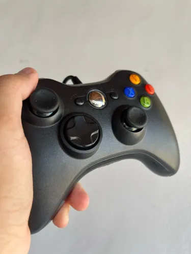 Controle para Xbox 360 e PC - NOVO