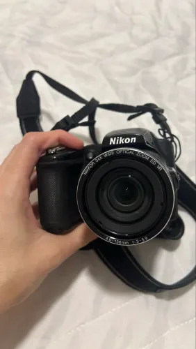 CÂMERA NIKON COOLPIX 830 COM KIT COMPLETO