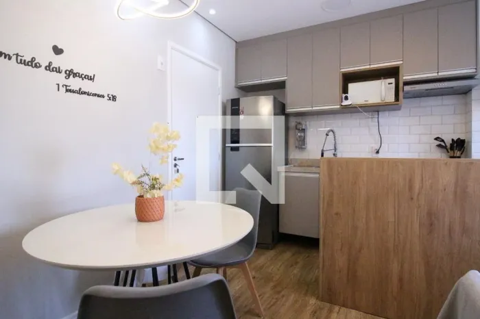 Apartamento à Venda - Sapopemba, 2 Quartos, 35 m2