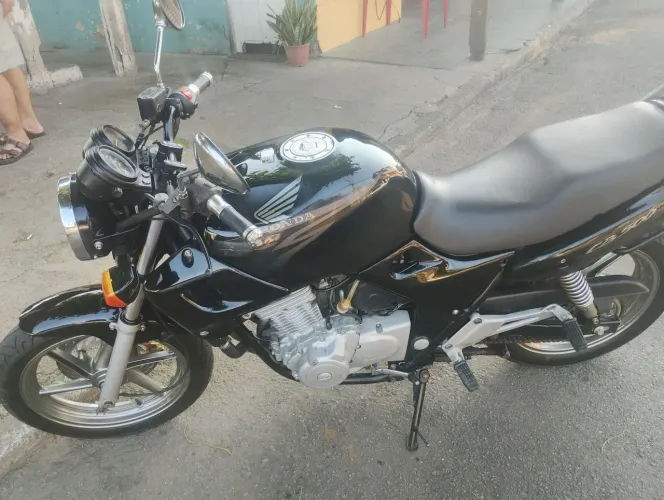 Moto cb 500