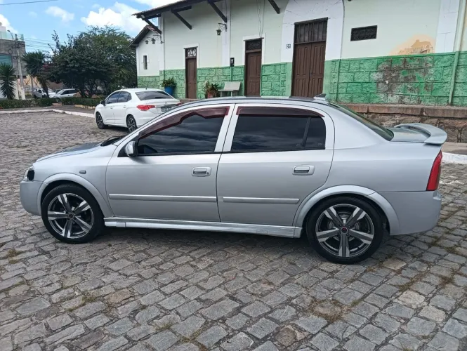 Chevrolet Astra Sedan 2.0/ CD 2.0 MPFI 8V 4P Aut. 2003