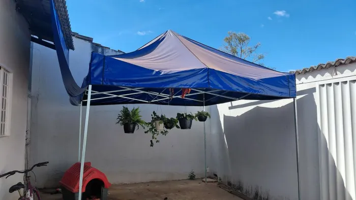 Vendo se barraca de lona, 3 mês,1.200