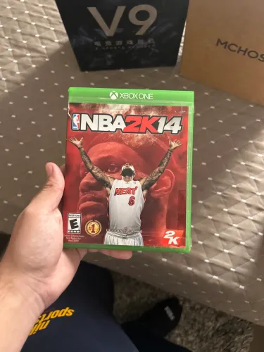 NBA 2K14 para xbox one na caixa