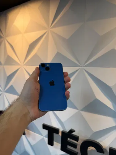 iPhone 13 256GB Seminovo