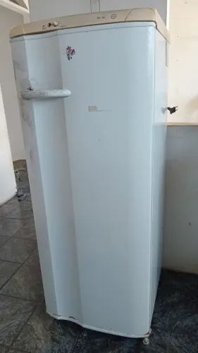 Geladeira usada
