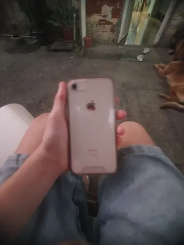 Vendo iphone 8