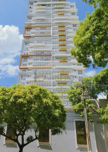Apartamento com 3 Suítes no Torre Noir | 138m² | Vista para Praça Batista Campos