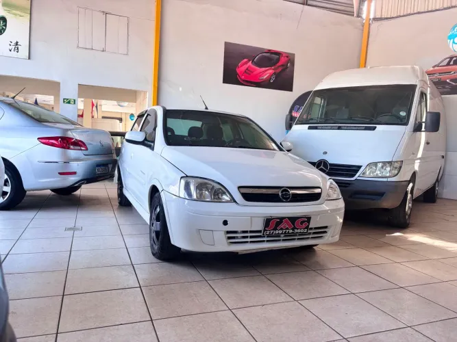 Chevrolet Corsa Sed. Premium 1.4 8V Econoflex 4P 2011