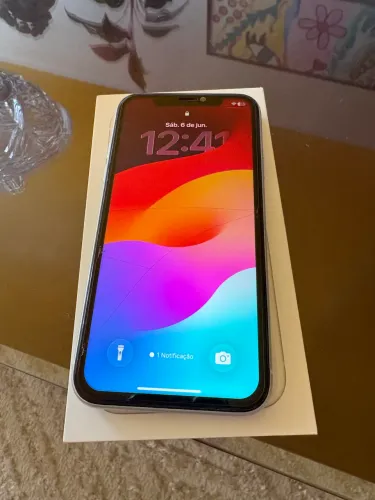 iPhone 11