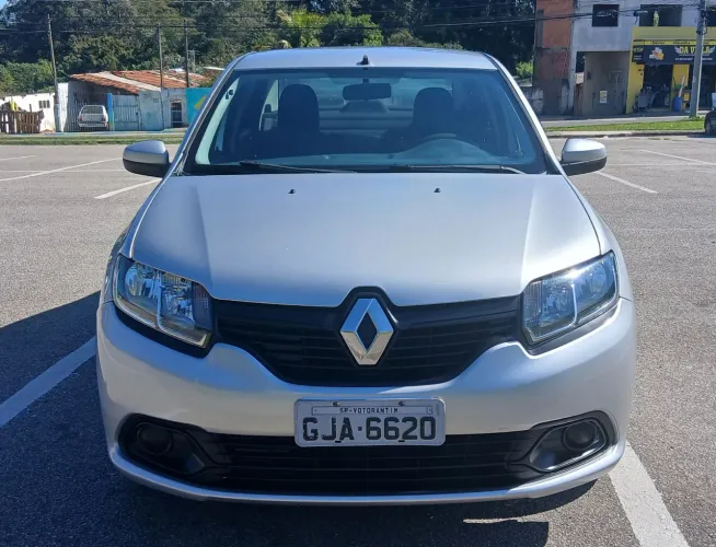 Renault Logan Authentique Hi-flex 1.0 16V 4P 2016