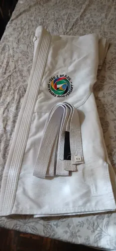 Kimono jiu-jitsu infantil C3