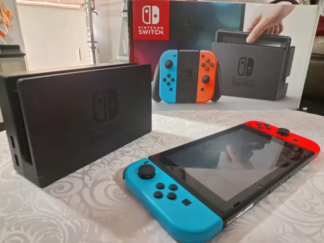 Nintendo Switch V2 + Desbloqueado Atmosphere + 128GB + Caixa Original