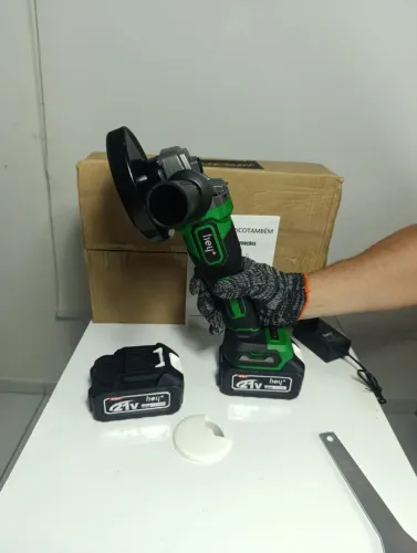 Esmerilhadeira a bateria 21v 2 baterias profissional