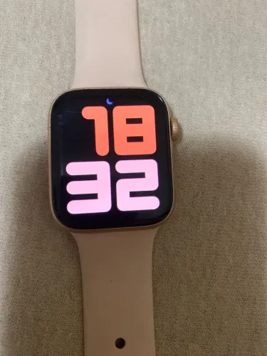 Apple Watch Séries 5 44mm - Rosa
