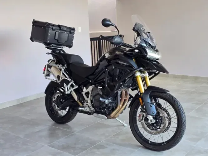 TIGER 1200 COM APENAS 4.800 KM