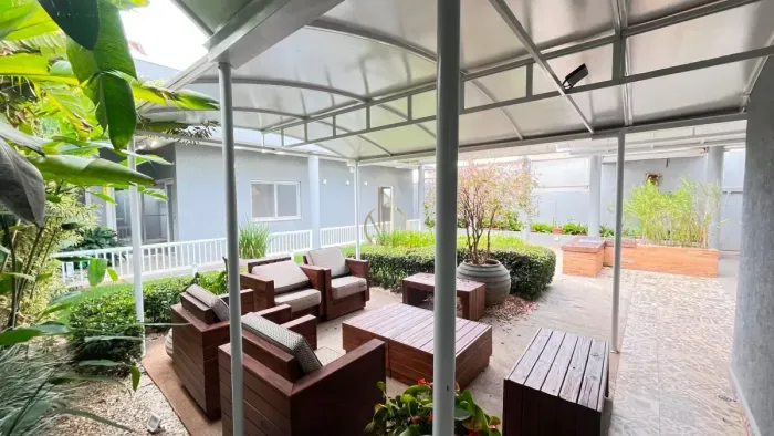 Casa com 6 dormitórios à venda, 345m² por R$ 2.500.000,00 - Condominio Portal Flamboyant -