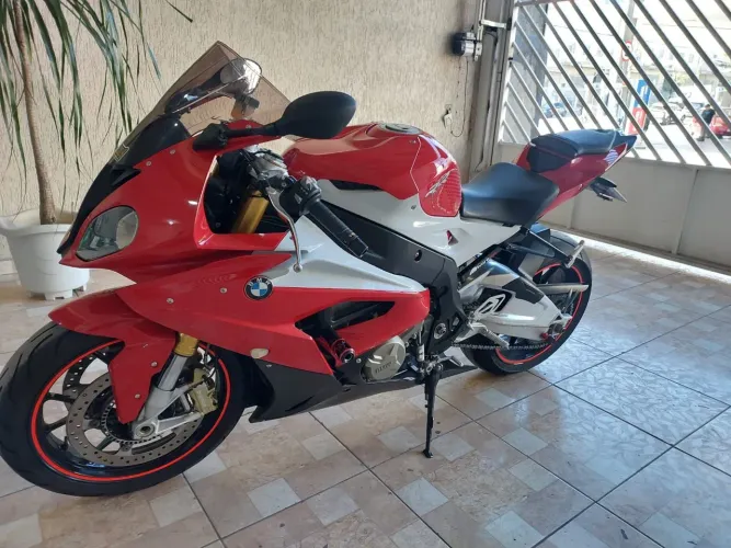BMW S1000RR 