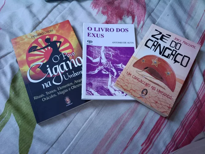 ? COMBO UMBANDA - LIVROS ESPIRITUAIS ?