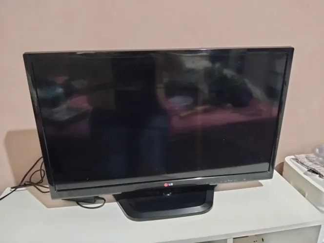 TV LG usada poucas vezes
