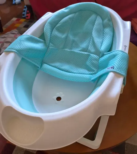 Banheira retrátil para bebê