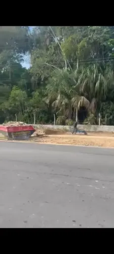 Ponta Negra / Terreno 3.500M2 / Na região dos Alphavilles ,