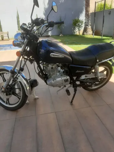 Vendo suzuki intruder 125