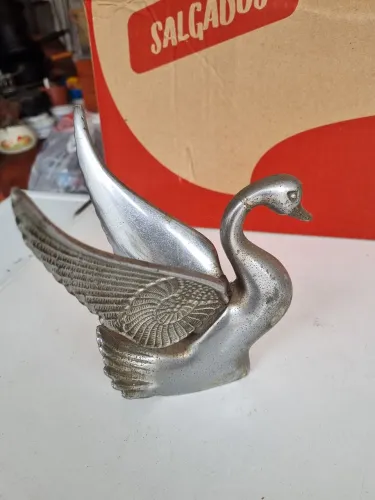 Cisne enfeite capo