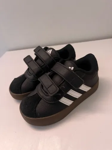 Tênis Adidas Infantil