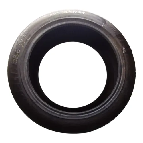 Pneu delinte 275/45ZR21