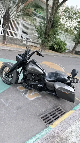 Harley-Davidson Road King Special FLHRXS 2018 - Full Black - Impecável