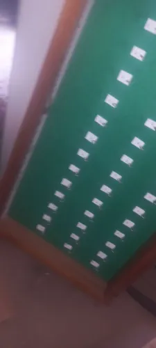 SUPORTE PORTA CHAVES EM MOGNO