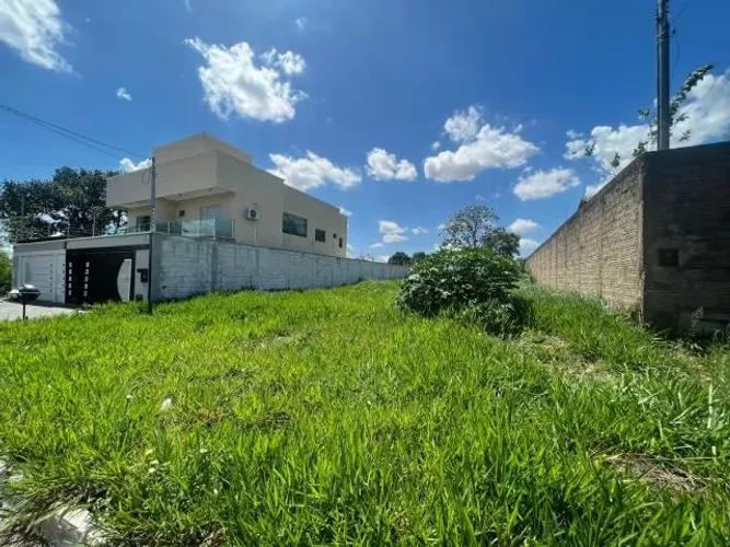 Lote - Av. Francisco Melo - Vila Rosa