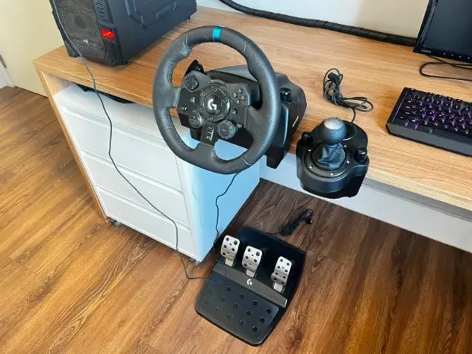 Logitech G923 + Câmbio | PS5, PS4 e PC | Excelente Estado