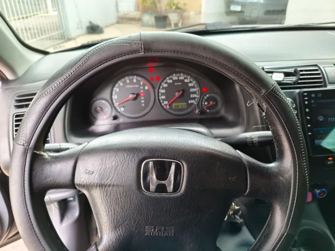 Honda Civic Sedan LX 1.7 16V 115cv Mec. 4P 2003