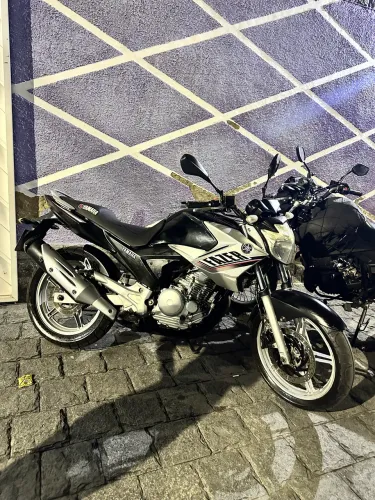 Fazer 250 