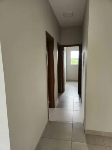 Imóvel para aluguel com 87 metros quadrados com 3 quartos em Jardim das Palmeiras - Cuiabá