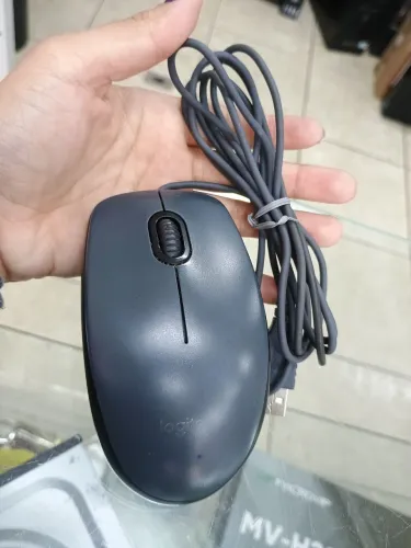 Mouse com fio Logitech